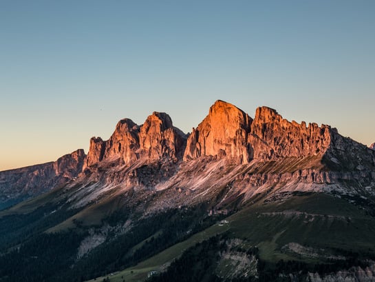Leuchtende Gipfel vor unserem Hotel am Rosengarten in Südtirol
