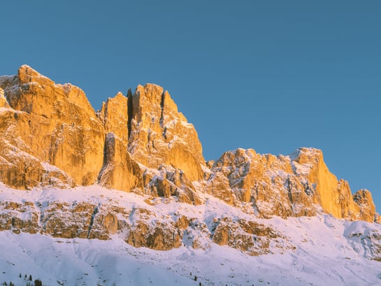 Leuchtende Gipfel vor unserem Hotel am Rosengarten in Südtirol
